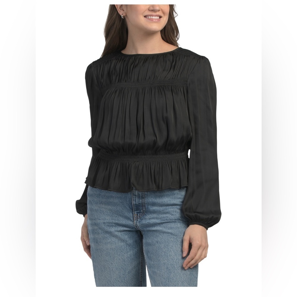 GREIGE Elegant
Pleated Black Women's blouse